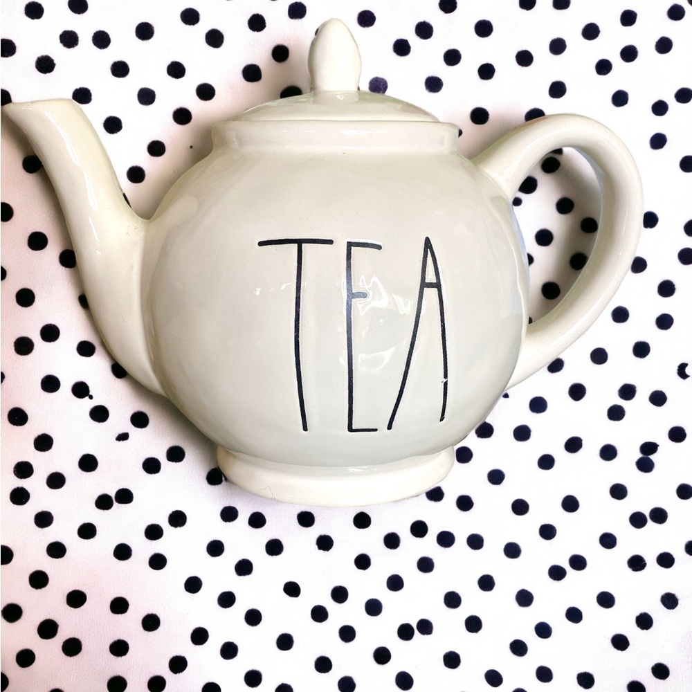 Rae Dunn artisan collection tea pot